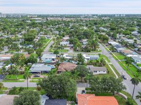 232 SW 13th St, Pompano Beach FL 33060