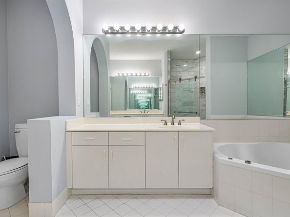 17081 Newport Club Drive, Boca Raton FL 33496