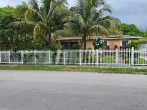 1265 NW 134th St, North Miami FL 33167