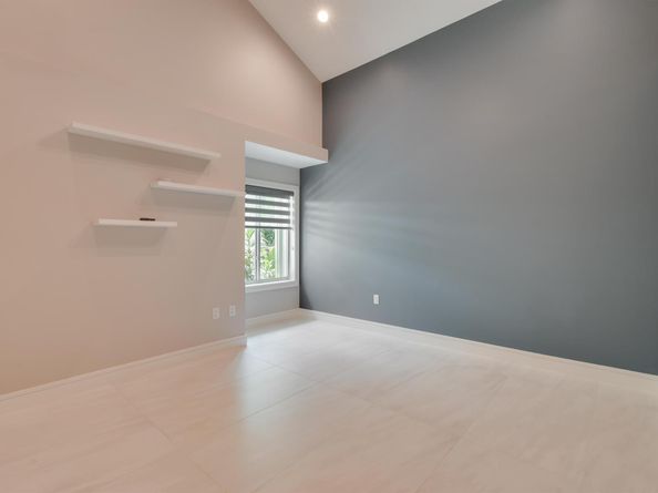 438 River Edge Road, Jupiter FL 33477
