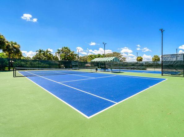 438 River Edge Road, Jupiter FL 33477