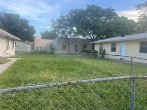 6332-6334 Polk St, Hollywood FL 33024