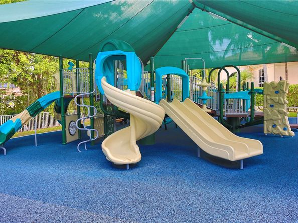 10771 Hawks Vista St, Plantation FL 33324