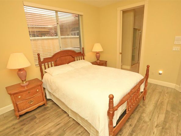 10771 Hawks Vista St, Plantation FL 33324
