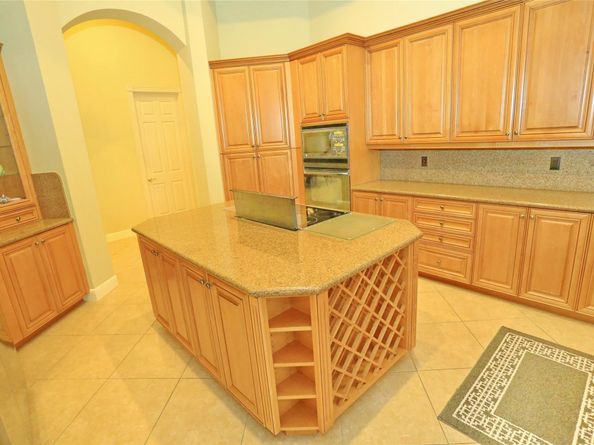 10771 Hawks Vista St, Plantation FL 33324