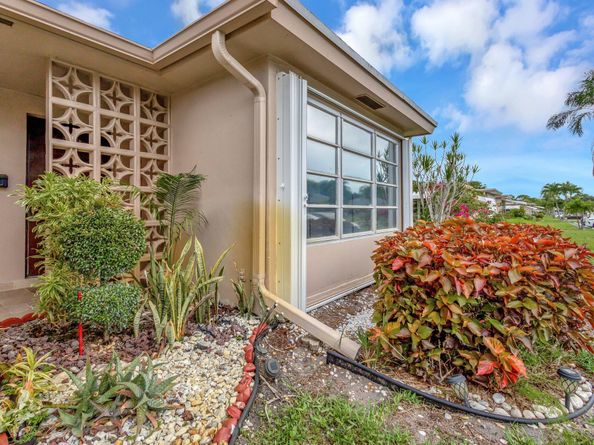1232 W Club Drive W D, Delray Beach FL 33445