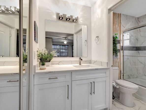 1232 W Club Drive W D, Delray Beach FL 33445
