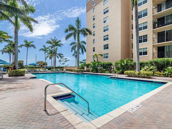 1801 N Flagler Drive 107, West Palm Beach FL 33407