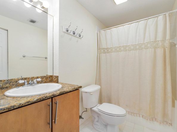 1801 N Flagler Drive 107, West Palm Beach FL 33407