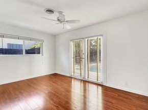 8 NE 17th St, Delray Beach FL 33444