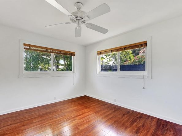 8 NE 17th St, Delray Beach FL 33444