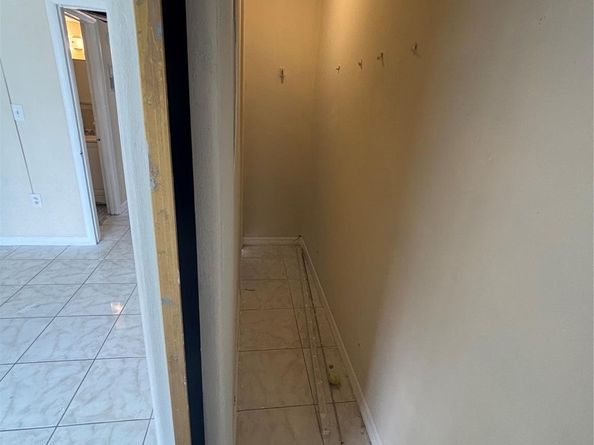 130 NE 202nd Ter S21, Miami FL 33179