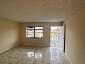 130 NE 202nd Ter S21, Miami FL 33179