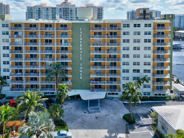 2900 NE 30th St 3B, Fort Lauderdale FL 33306