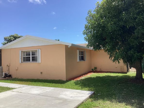 10835 SW 152nd Terrace, Miami FL 33157