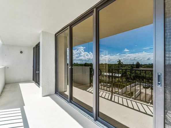 5600 N Flagler Drive 505, West Palm Beach FL 33407