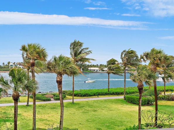 314 Inlet Way 201, Palm Beach Shores FL 33404