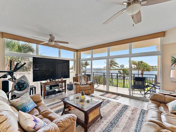 314 Inlet Way 201, Palm Beach Shores FL 33404