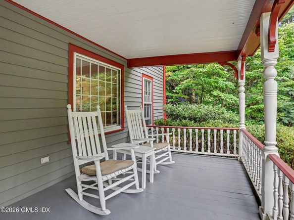 68 Old Stamford Road, New Canaan CT 06840