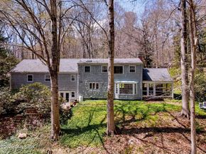 46 Stag Lane, Greenwich CT 06831