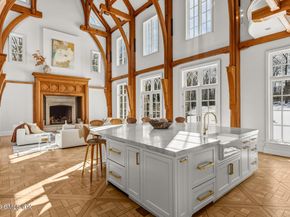 119 Proprietors Crossing, New Canaan CT 06840