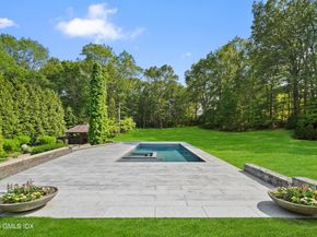 119 Proprietors Crossing, New Canaan CT 06840