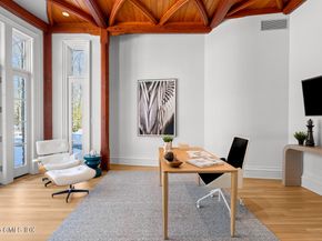 119 Proprietors Crossing, New Canaan CT 06840