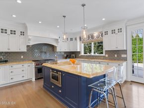 1 Bramble Lane, Riverside CT 06878