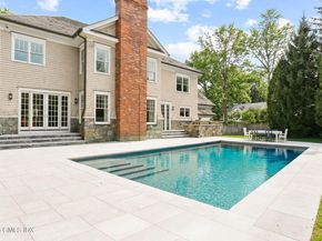 1 Bramble Lane, Riverside CT 06878