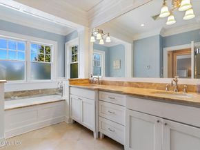 1 Bramble Lane, Riverside CT 06878