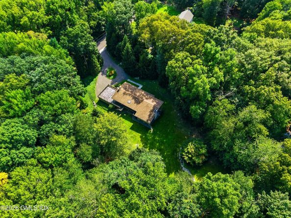 7 Sundance Drive, Cos Cob CT 06807