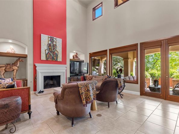 19 San Savio CT, Austin TX 78738