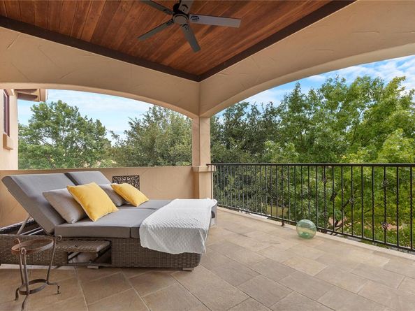 19 San Savio CT, Austin TX 78738