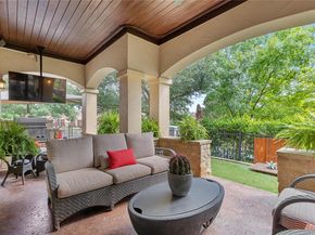 19 San Savio CT, Austin TX 78738
