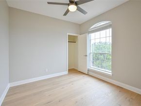 232 Sunrise Ridge LOOP, Austin TX 78738