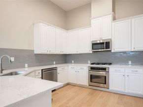232 Sunrise Ridge LOOP, Austin TX 78738