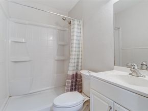 1600 Elmira RD, Austin TX 78721