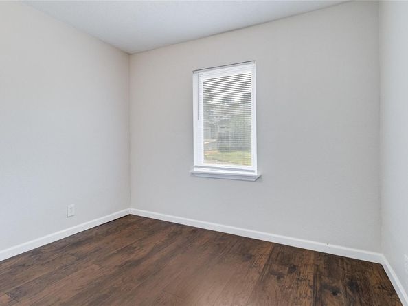 1600 Elmira RD, Austin TX 78721