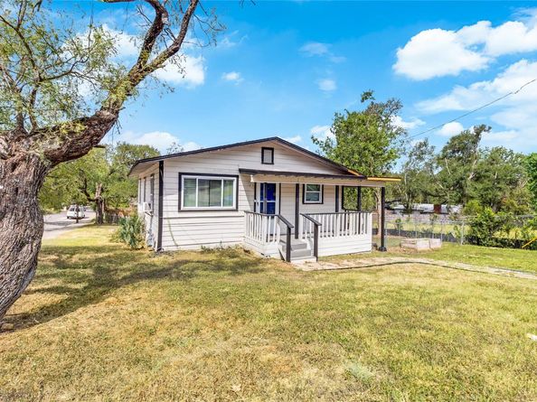 1600 Elmira RD, Austin TX 78721