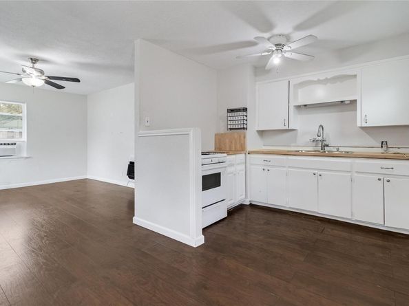 1600 Elmira RD, Austin TX 78721