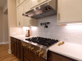 2828 Long Lasso PASS, Leander TX 78641