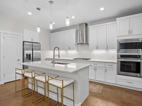 4602 Alf Ave B, Austin TX 78721