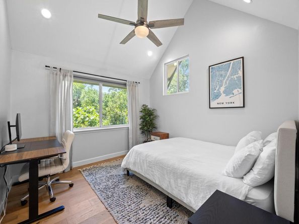 4602 Alf Ave B, Austin TX 78721