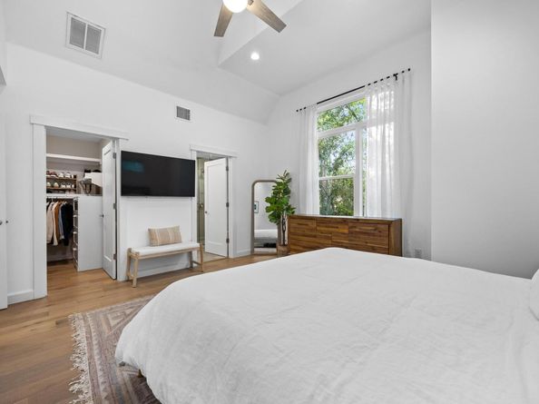 4602 Alf Ave B, Austin TX 78721