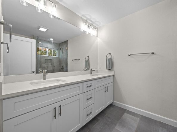 4602 Alf Ave B, Austin TX 78721