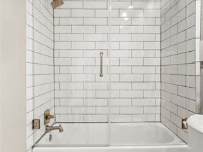 2101 Airole WAY A, Austin TX 78704