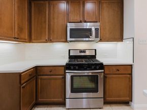 422 Village Commons BLVD, Georgetown TX 78633