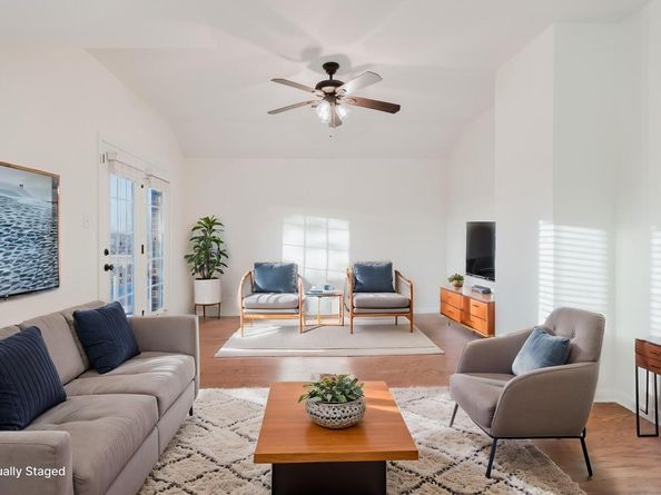 422 Village Commons BLVD, Georgetown TX 78633
