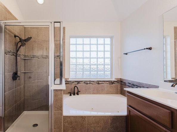 422 Village Commons BLVD, Georgetown TX 78633