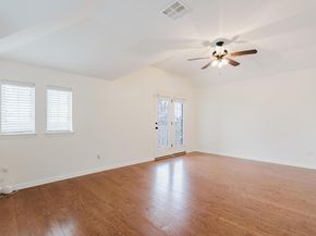 422 Village Commons BLVD, Georgetown TX 78633